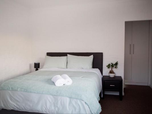 Room image 14