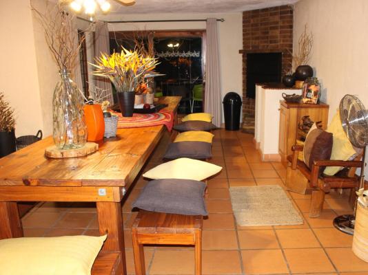 Braai Area Dining area