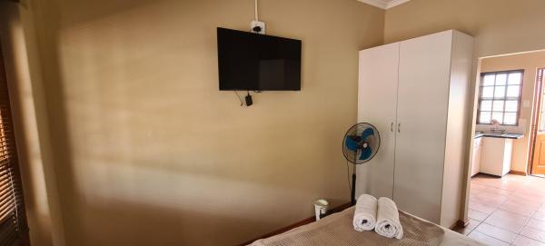 Room image 2