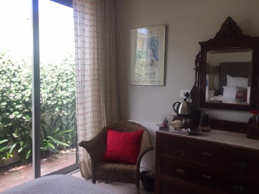 Room image 1