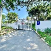 Ballito Central Pet Friendly Home - 170008