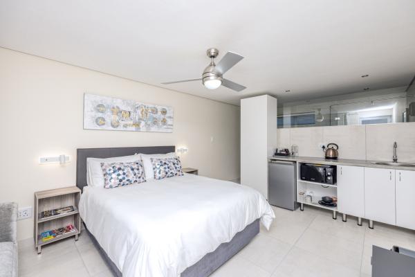 Room image 1