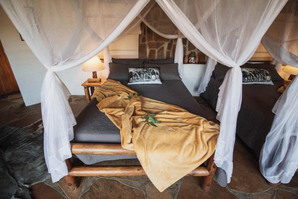 Room image 4