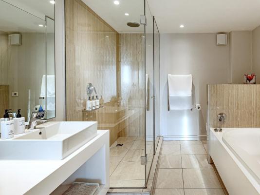 Room image 7