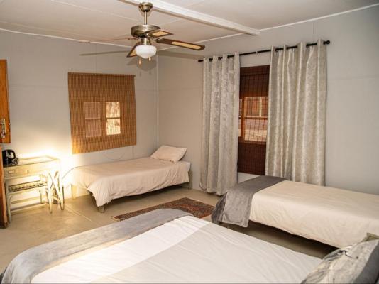 Zoutpanputs Game Lodge - 170637