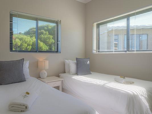 Fynbos Golf Club & Accommodation - 170696