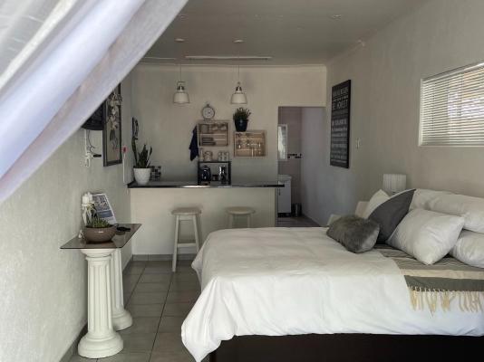 Room image 7