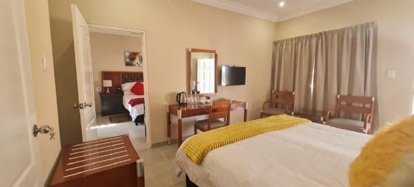 Room image 9