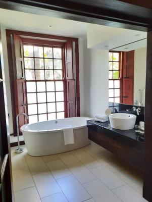Room image 2