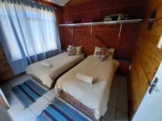 Room image 2