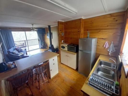 Room image 2