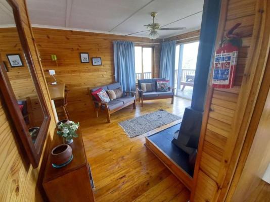 Room image 3
