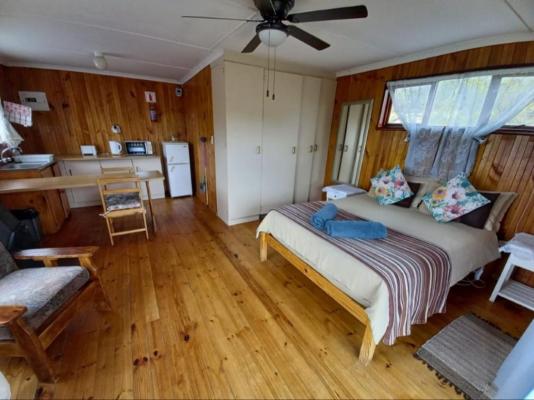 Room image 2