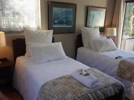 Room image 1