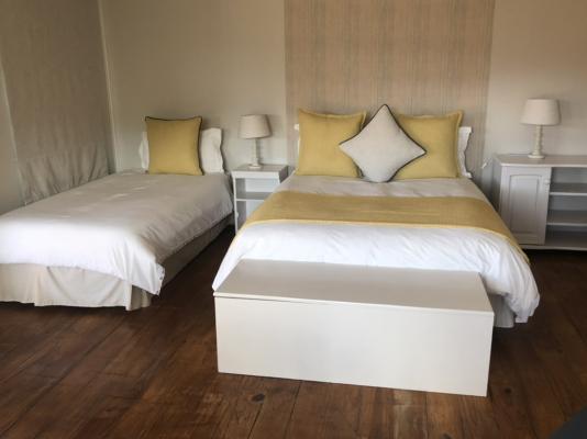 Room image 1
