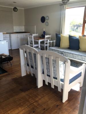 Room image 4