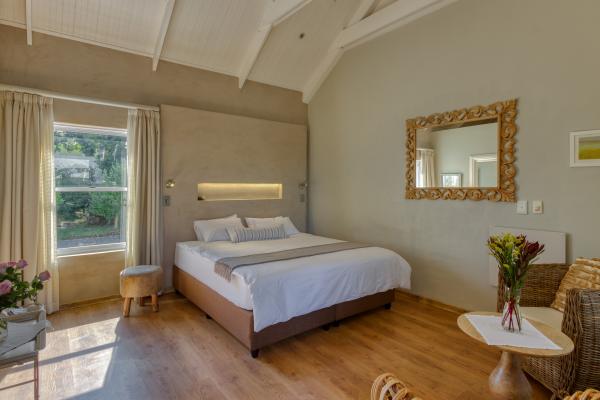 Explorer Guesthouse - 172170