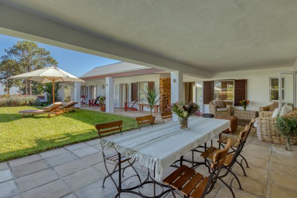 Explorer Guesthouse - 172171