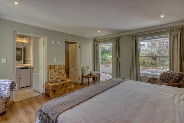 Explorer Guesthouse - 172174