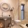 Luxury King/Twin Room En-suite Bathroom (R5)