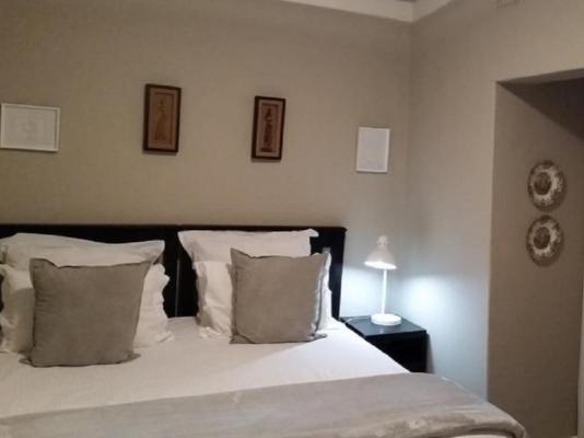 Rosebank Lodge by Claires - 172741