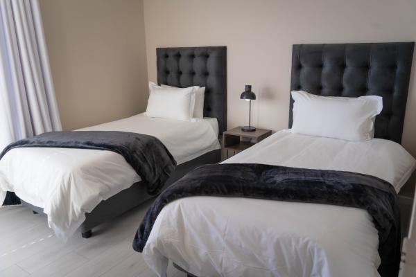 Water Views Apartment - 172799