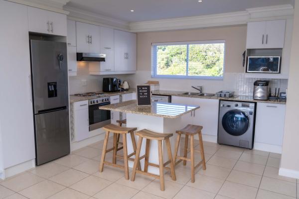 Water Views Apartment - 172802