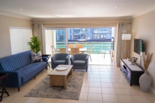 Water Views Apartment - 172809