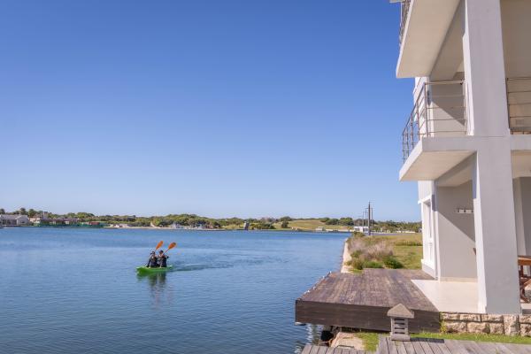 Water Views Apartment - 172813