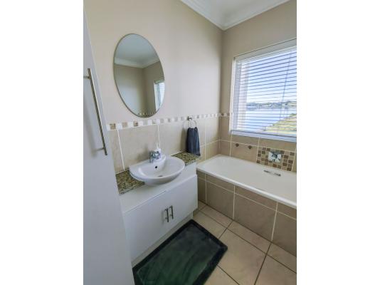 Water Views Apartment - 172843