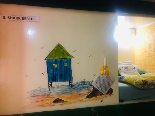 Room image 2