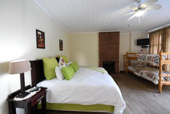 Room image 11