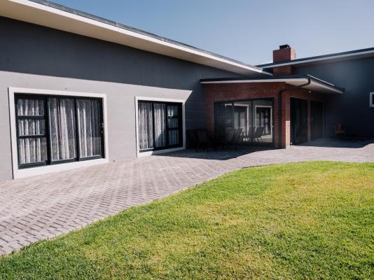 Idiaz Beach House - 173409