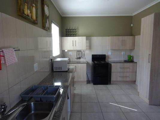 Room image 4