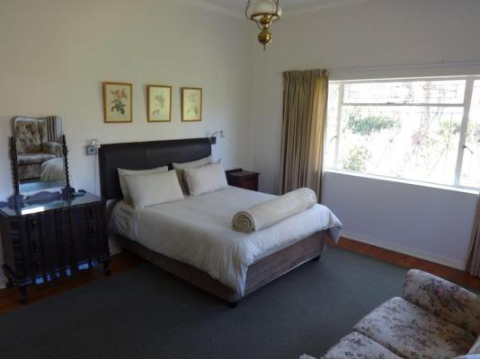 Room image 11