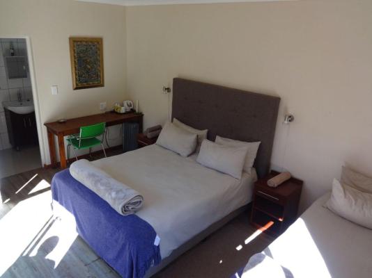 Room image 2