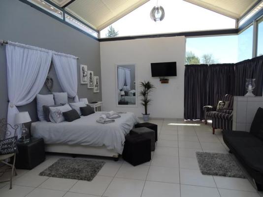 Eden Chalets - 174408