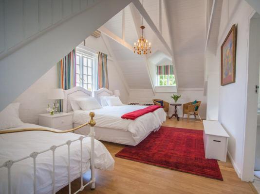 Room image 7