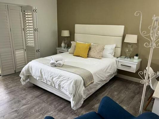 Room image 2