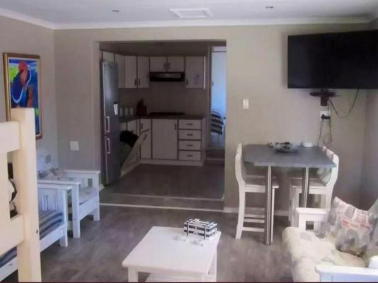 Room image 6