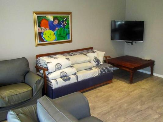 Room image 17