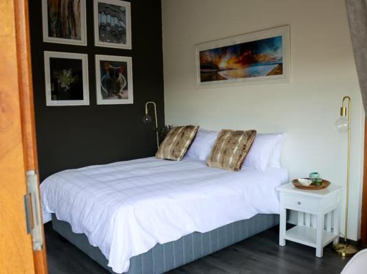 Room image 1