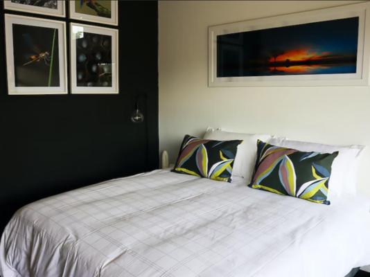 Room image 4