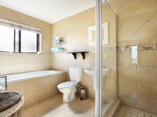 Carnoustie Drive - 176229