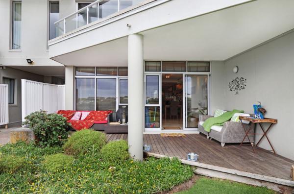 Dolphin Beach E5 - 176439