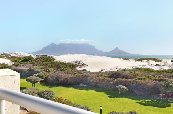 Dolphin Beach E5 - 176450