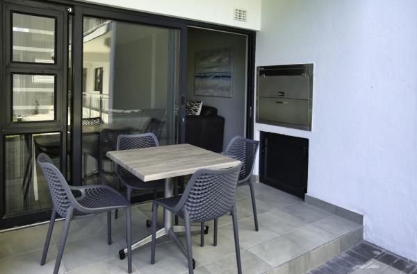 Nivica 19 Lifestyle Living  4 Sleeper - 177911
