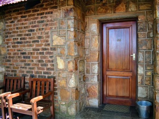 Room image 1