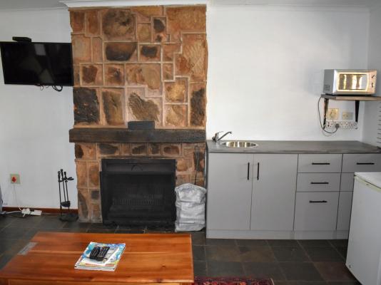 Room image 3