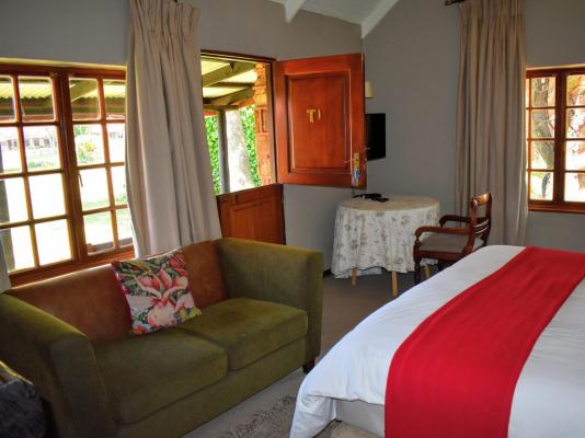 Room image 3